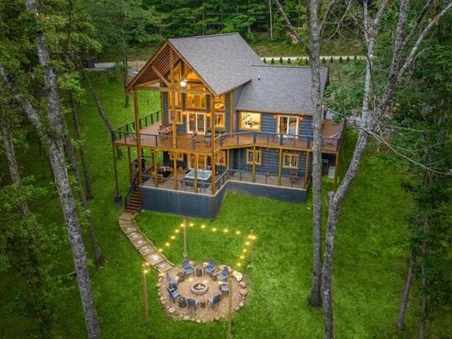 Townhouse for sale in Blue Ridge