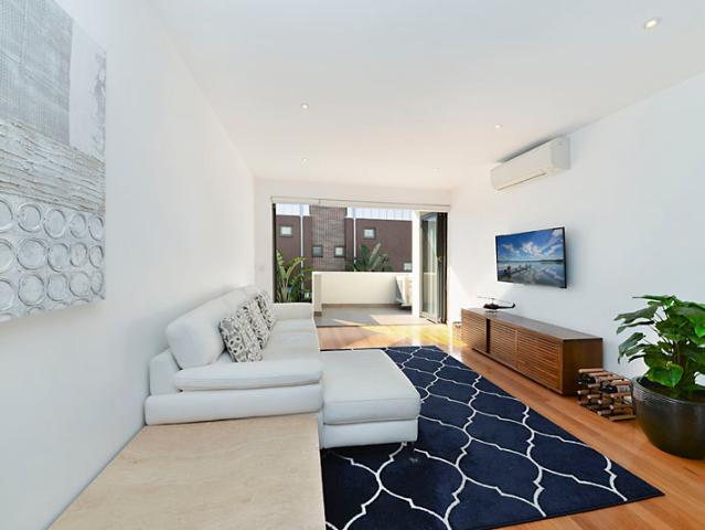 Townhouse for rent in Sydney, New South Wales