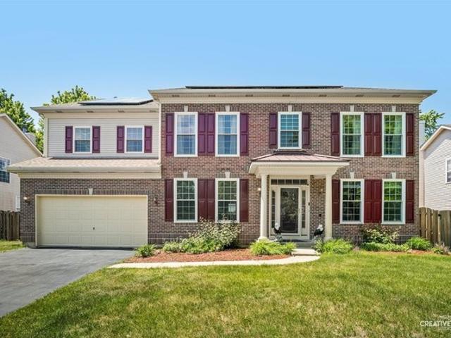 House for sale in Mchenry, Illinois