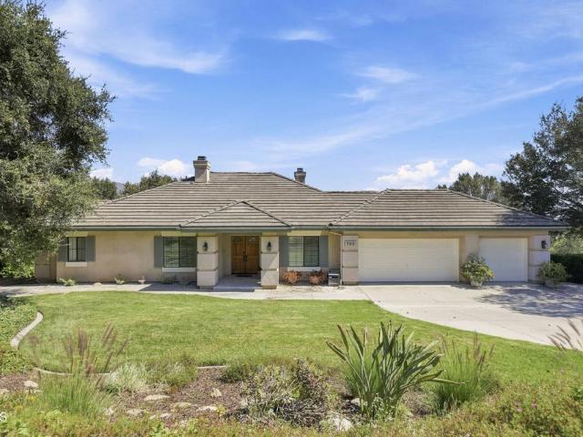 House for sale in Santa Paula, California
