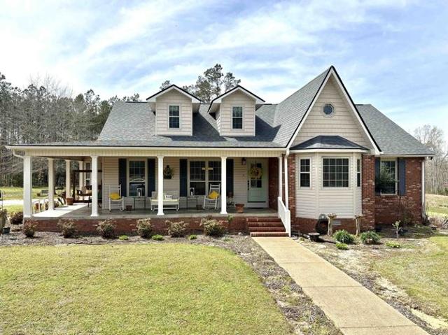 House for sale in Cherokee, Alabama