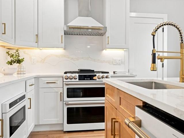 Condo for sale in Watertown, Middlesex County