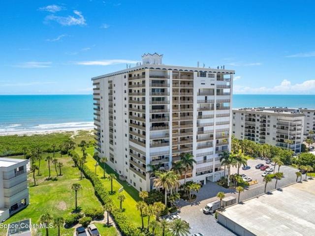 Condo for sale in Cocoa Beach, Florida