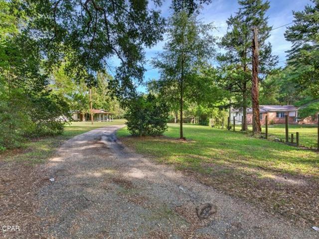 House for sale in Caryville, Washington County