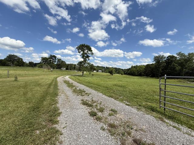 Farm for sale in Tennessee