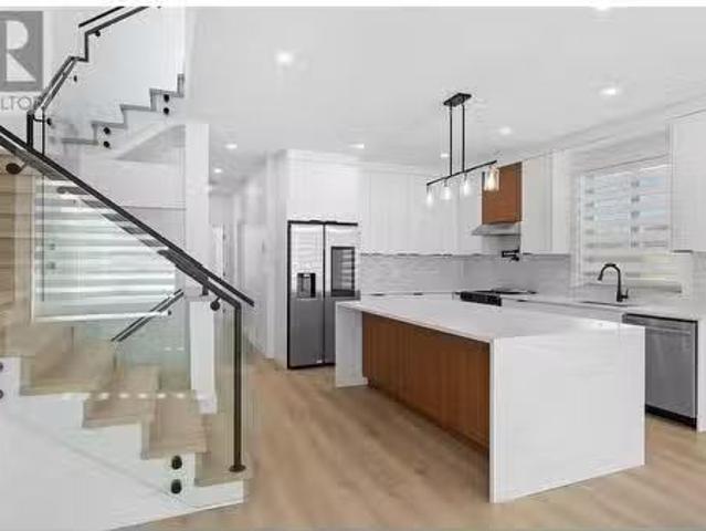 Condo for sale in Winfield, British Columbia