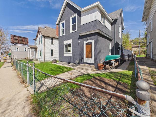 House for sale in West Side, Ramsey