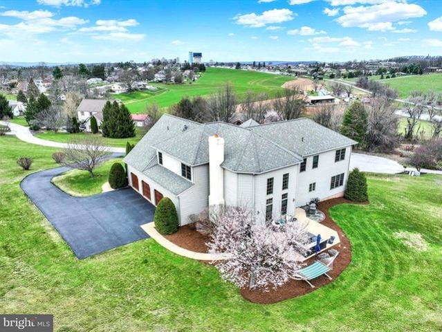 House for sale in Dallastown, Pennsylvania