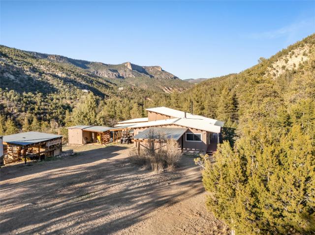 House for sale in Jemez Springs, New Mexico