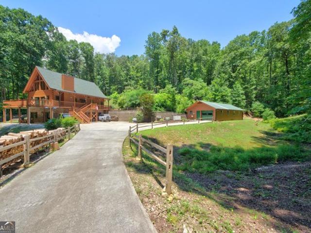 House for sale in Clarkesville, Georgia