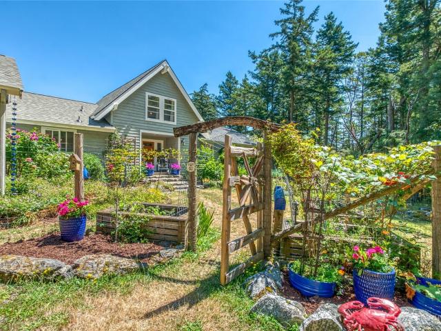 House for sale in Eastsound, Washington