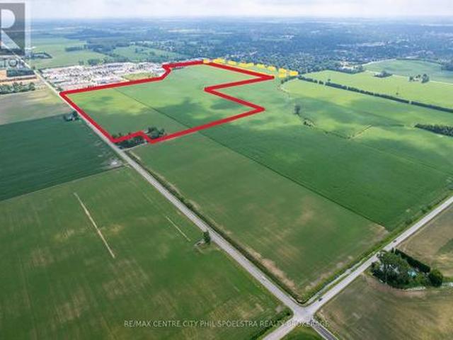 Farm for sale in Chatham–kent, Ontario