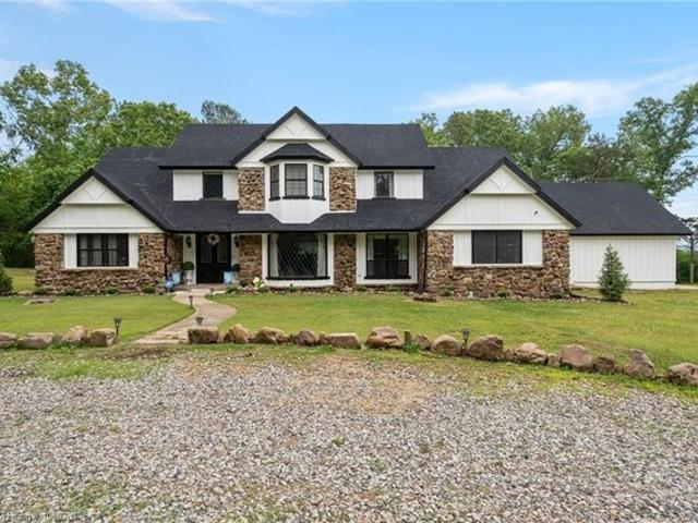 House for sale in Ark