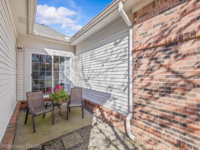 Condo for sale in West River, Commerce Charter Township