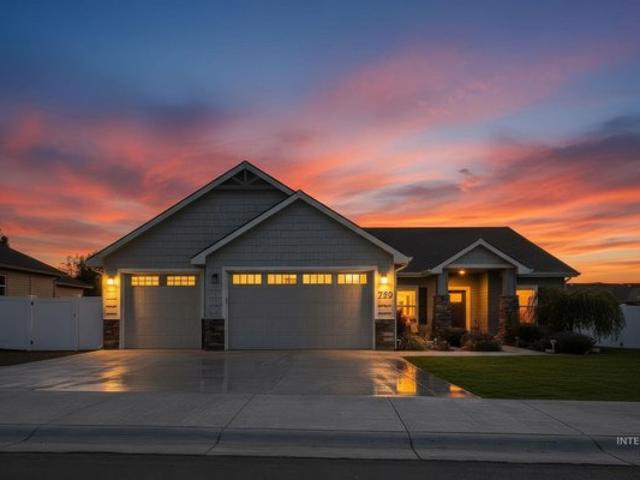 House for sale in Fruitland, Idaho
