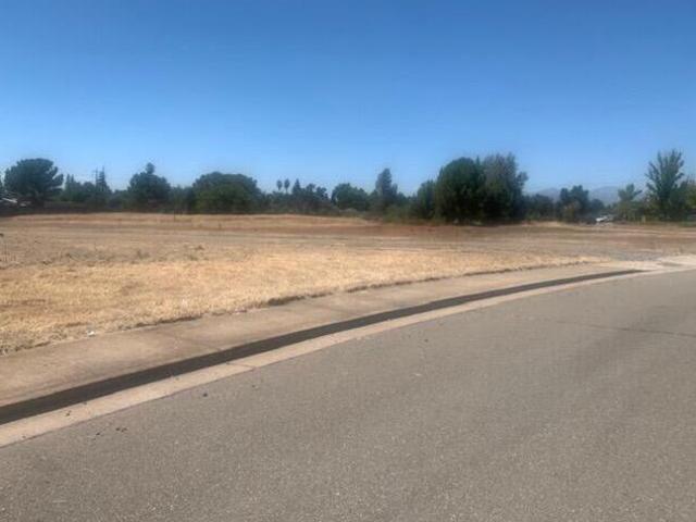 Land for sale in Redding