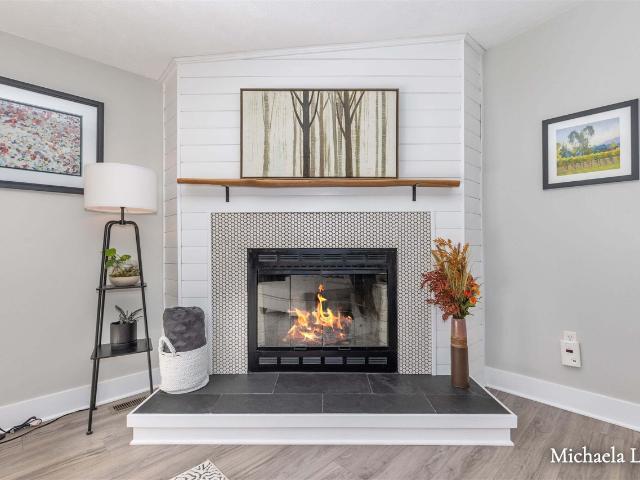 House for sale in Caledonia Charter Township