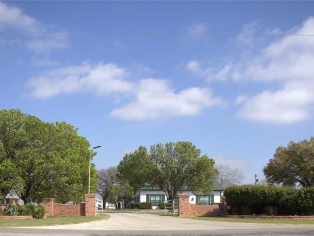 House for sale in Marietta, Love County