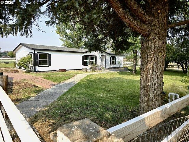 House for sale in Oregonia