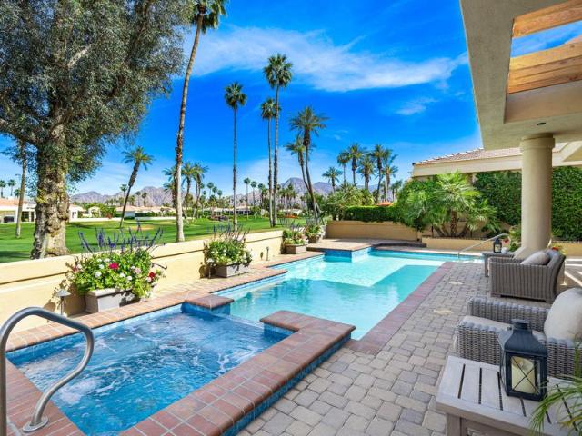 House for sale in Indian Wells