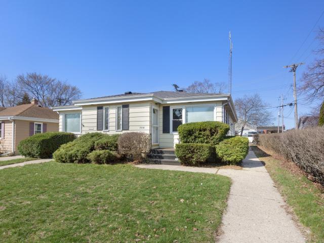 Property for sale in Kenosha, Wisconsin