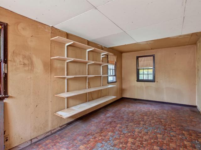 House for sale in Hennepin, Minnesota
