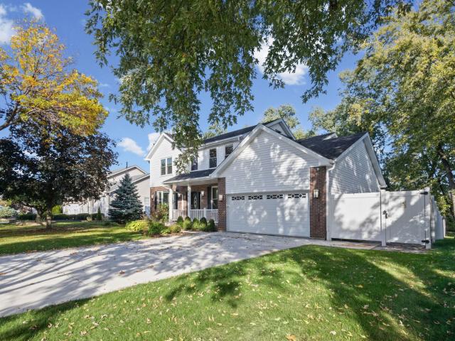 House for sale in Darien, DuPage County