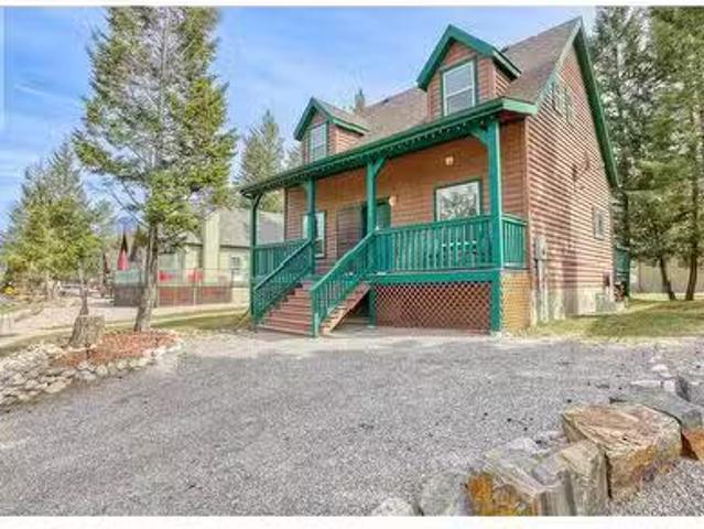 House for sale in Radium Hot Springs, British Columbia