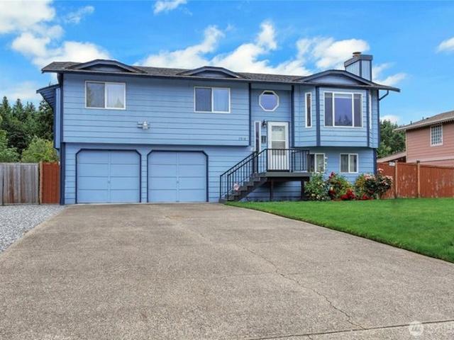 House for sale in Spanaway, Washington