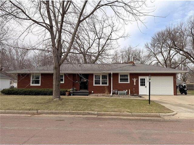 House for sale in Tracy, Minnesota