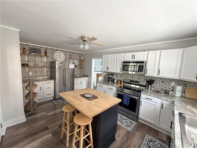 House for sale in Glassmere, East Deer Township