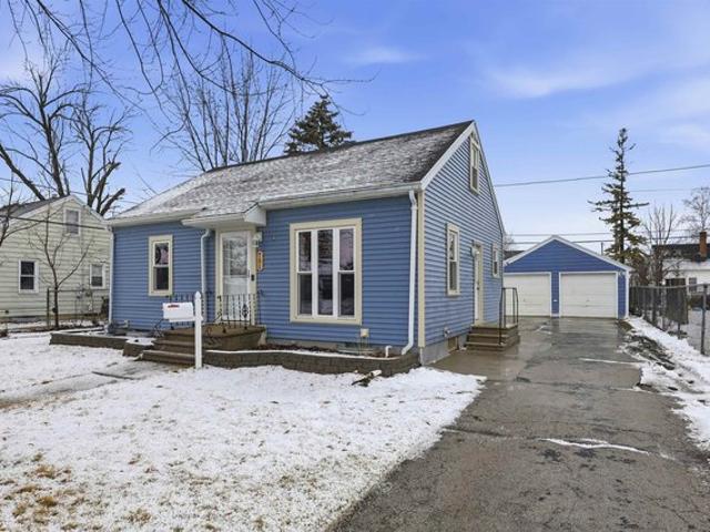 House for sale in Neenah, Wisconsin