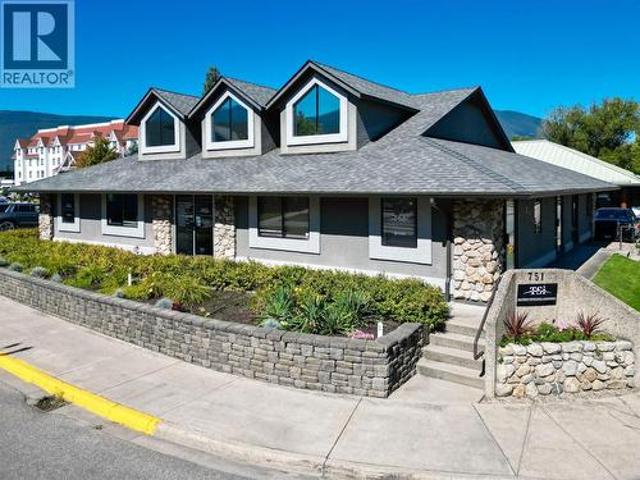 Commercial for rent in Salmon Arm, British Columbia