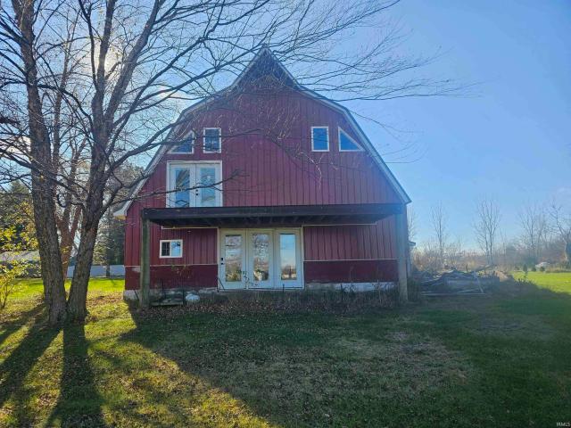 House for sale in Winamac, Indiana
