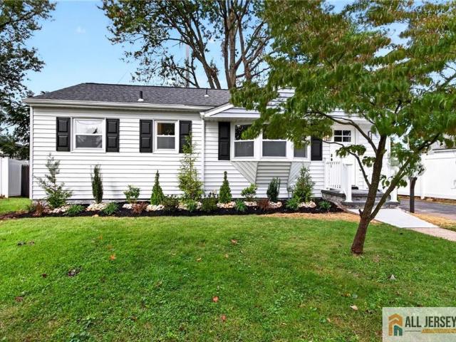 House for sale in Edgars, Woodbridge Township
