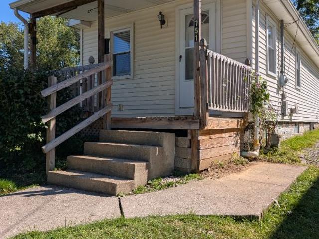 Room for rent in Hubbard, Ohio
