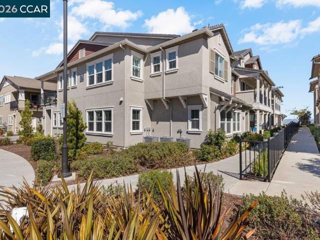 Condo for sale in San Ramon, California