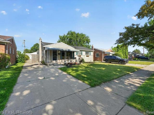 House for sale in Taylor, Michigan
