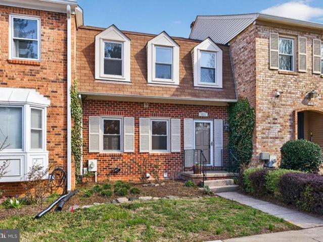 Townhouse for sale in Potomac, Maryland