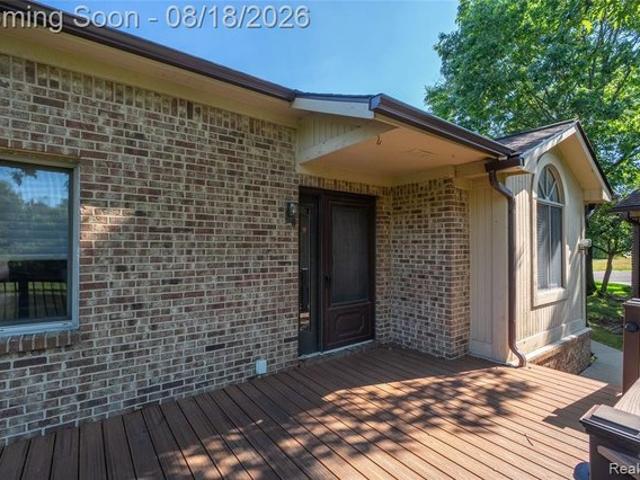 Condo for sale in West Bloomfield, Michigan