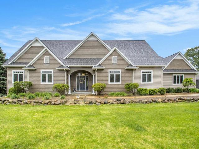 House for sale in Kalamazoo