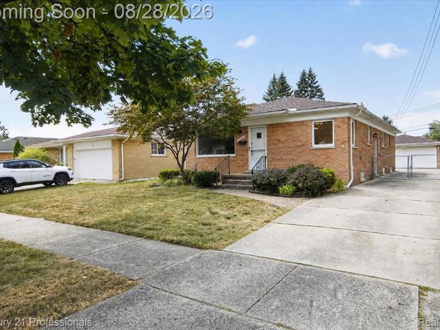House for sale in Dearborn Heights, Michigan