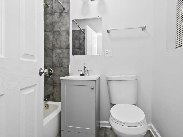 Apartment for rent in Chicago Park, Illinois
