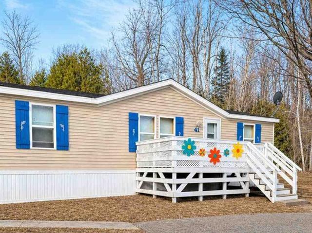 House for sale in Charlevoix, Michigan