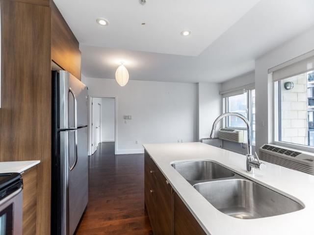 Apartment for rent in Le Triangle, Montréal