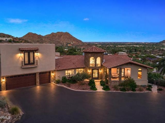 House for sale in Paradise Valley, Arizona