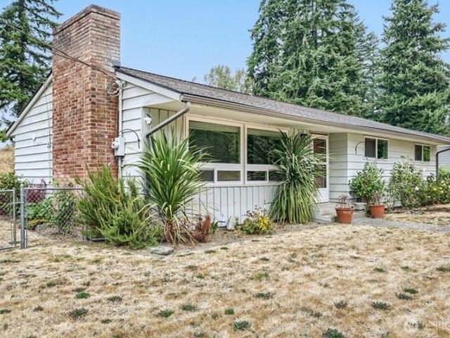 House for sale in Lynnwood, Washington