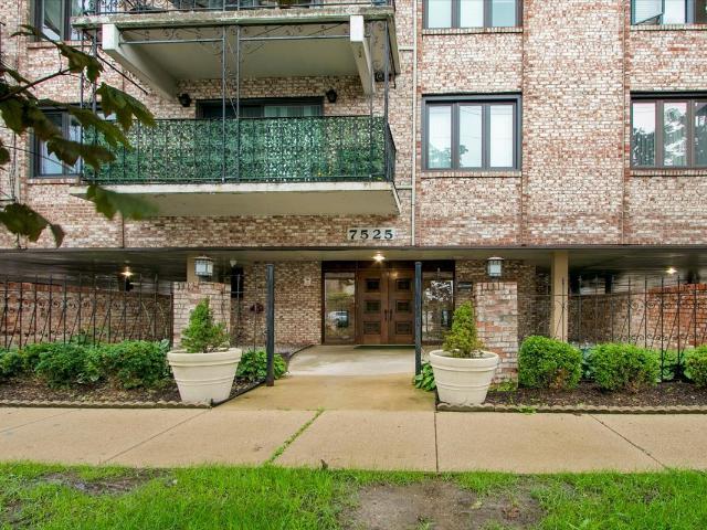 Condo for sale in Harwood Heights, Cook County