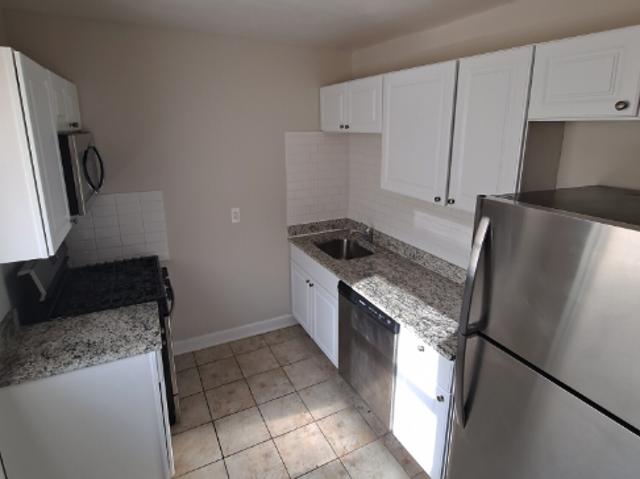 Apartment for rent in Chicago Park, Illinois