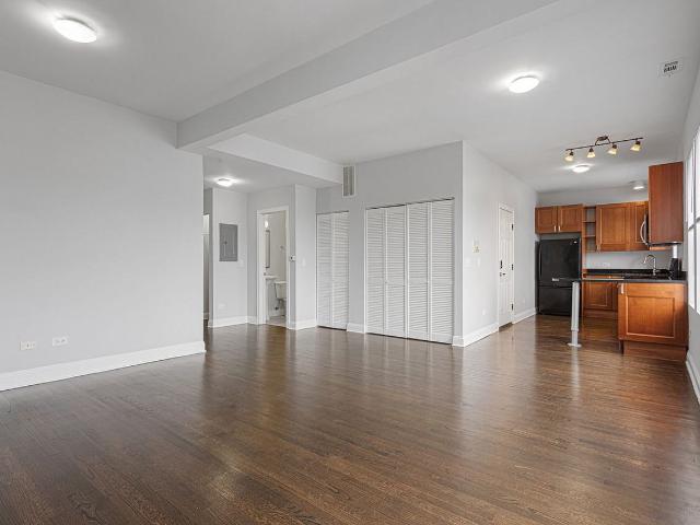 Apartment for rent in Chicago Park, Illinois
